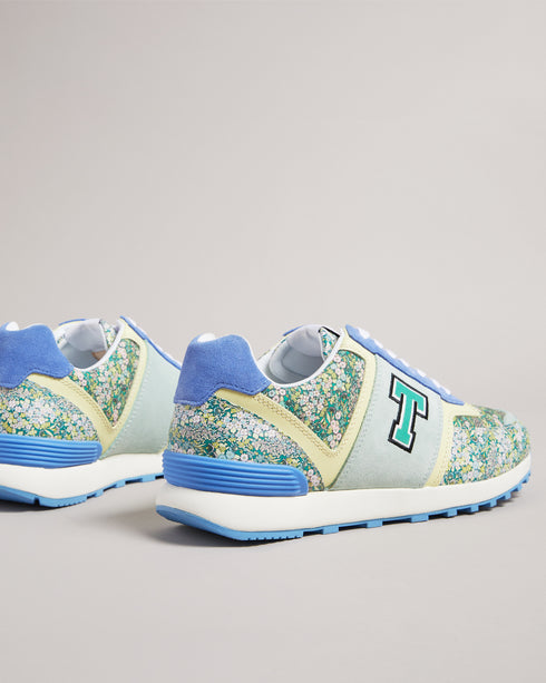 <P>Flirty Texture Retro Trainer</P>